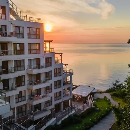 White Cliffs, Byala Appartement *