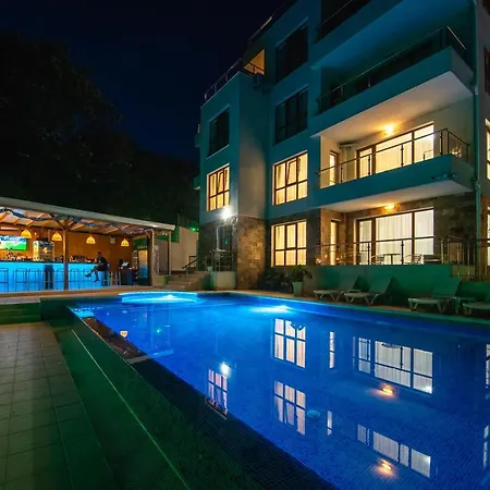 White Cliffs, Byala *