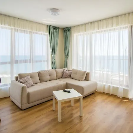 White Cliffs, Byala Byala (Varna)